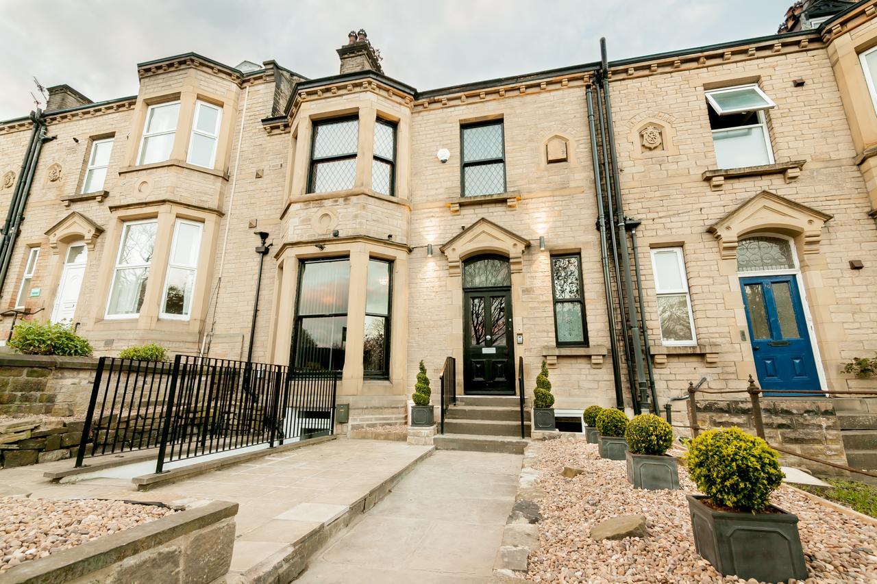 Townhouse No 12 Hotel Huddersfield Exterior photo